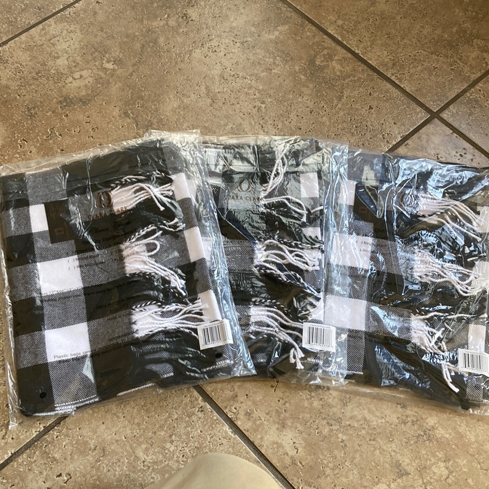 Clara Clark Three (3) Individual Scarf Black White 12 x 66 x 3. RN123737 New NWT